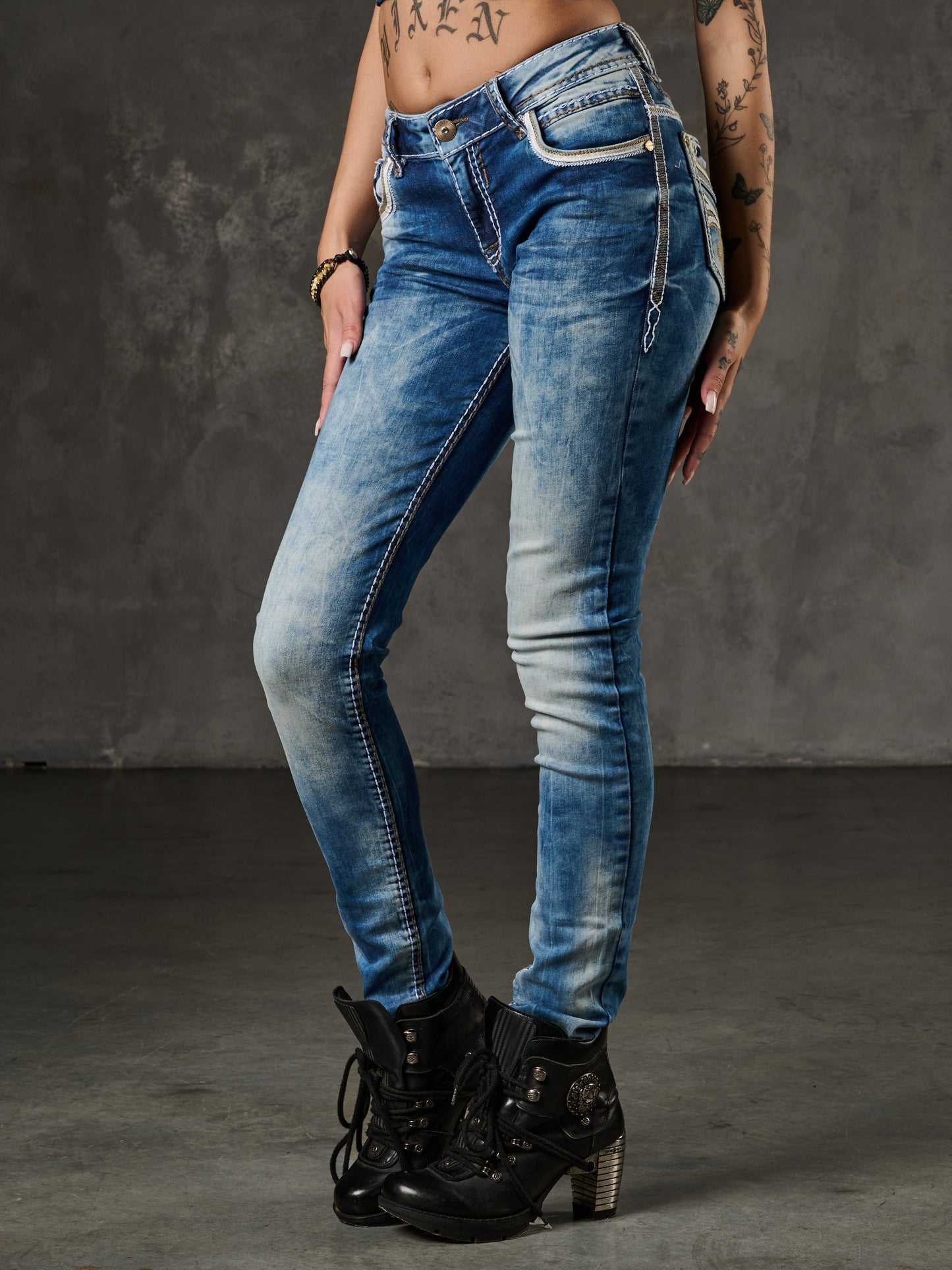 WD343 | ECOM_B2B_IMG:WD343:8:4ef8618edb05