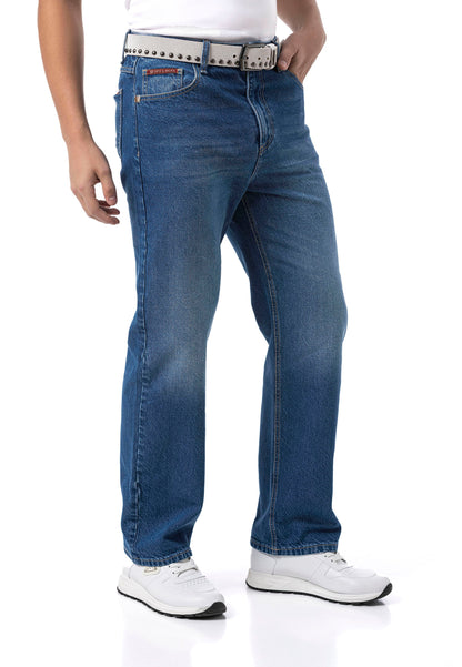 CD903