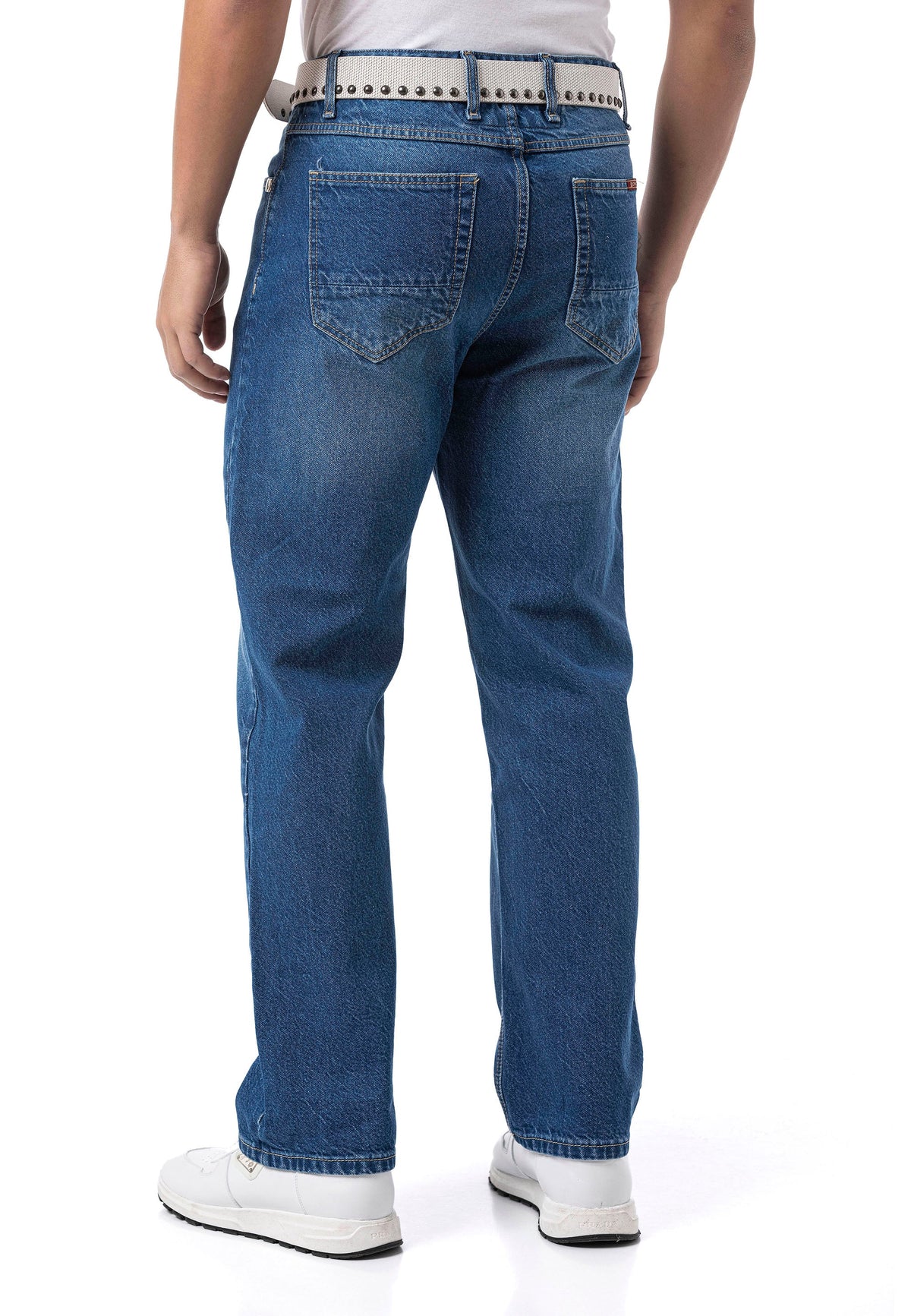 CD903