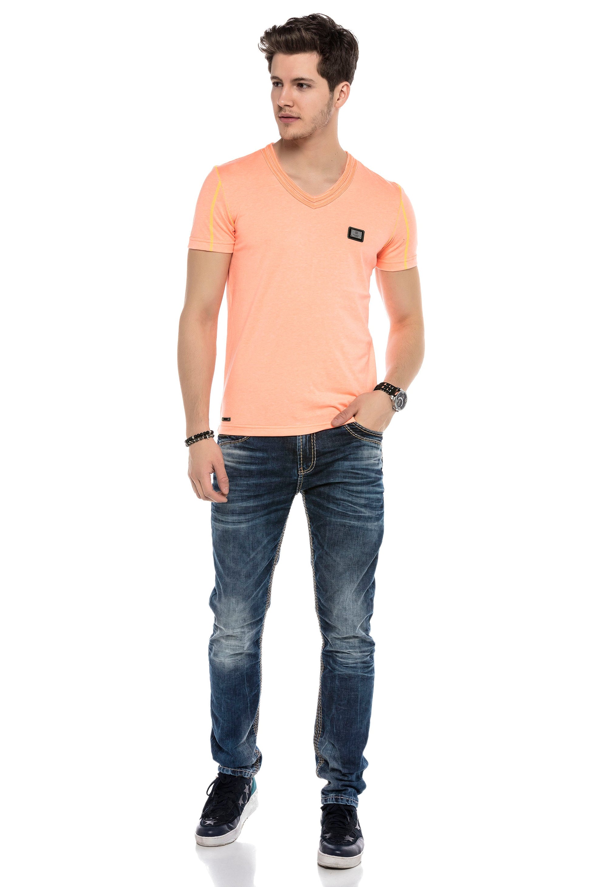 CD593 | ECOM_B2B_IMG:CD593:7:5077466bf941