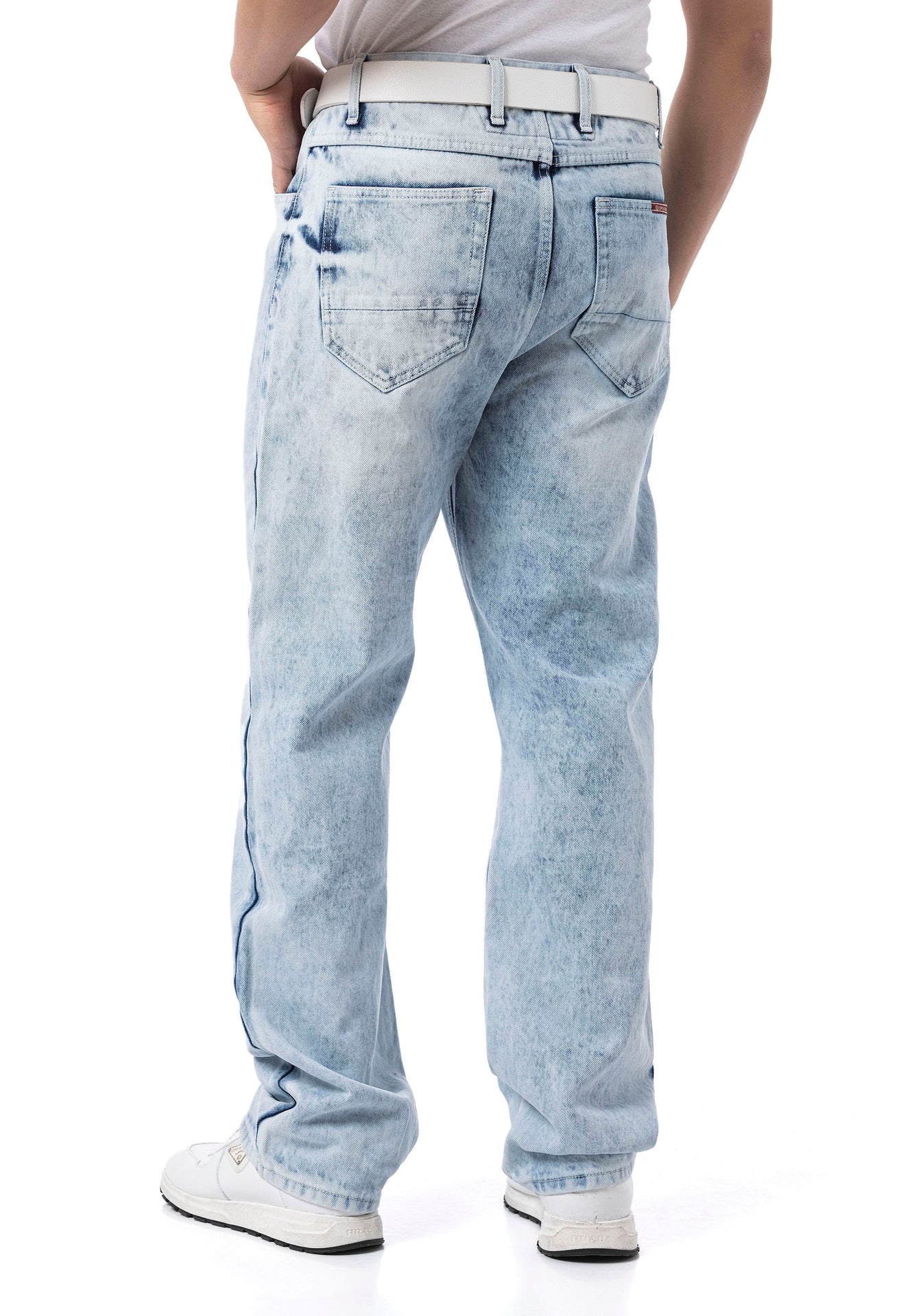 CD903